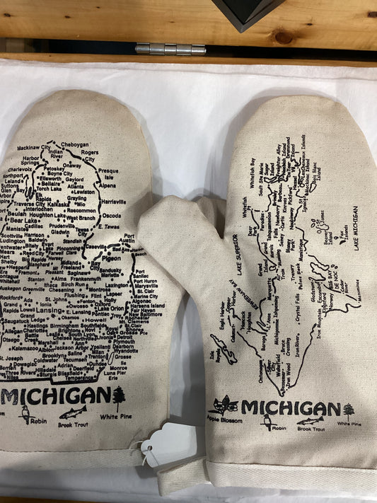 Michigan Oven Mitt Oatmeal